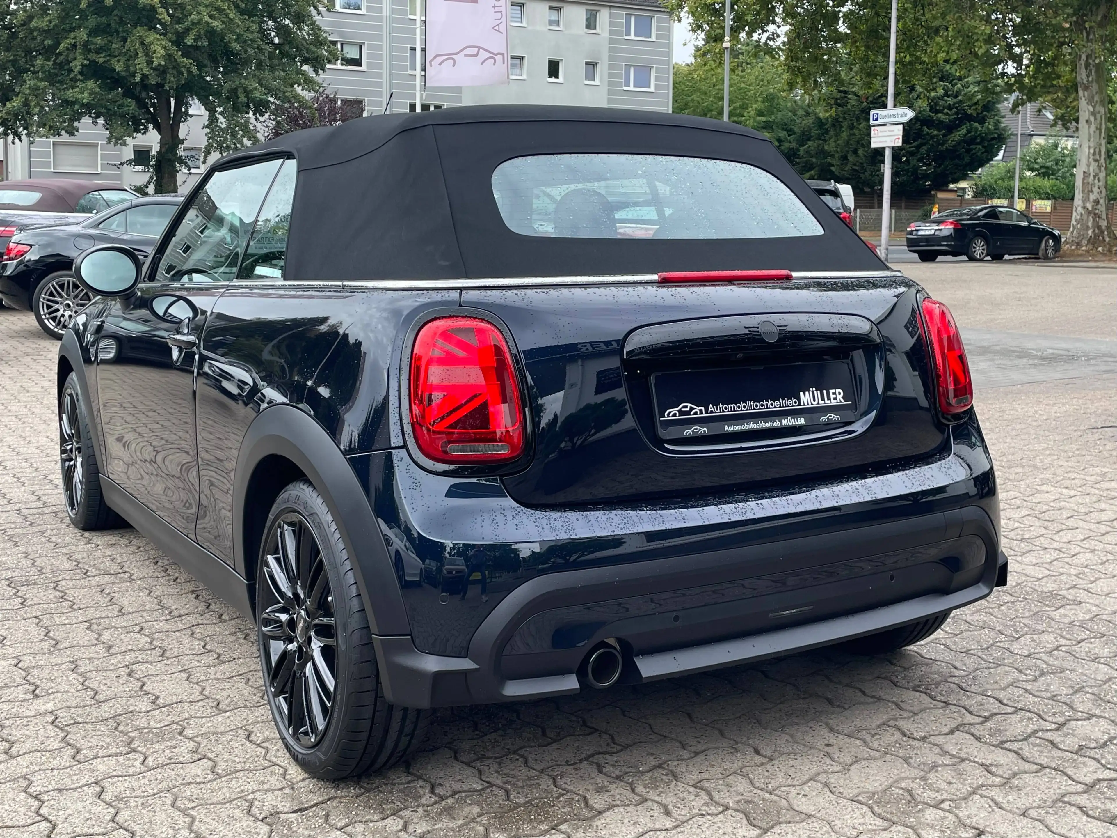 MINI Cooper Cabrio MINI CABRIO Autom."LOUNGE-Echtleder"Sportsitze+KAMERA+HeadUp +"PREMIUM PLUS Paket"+1.Hand — photo 6