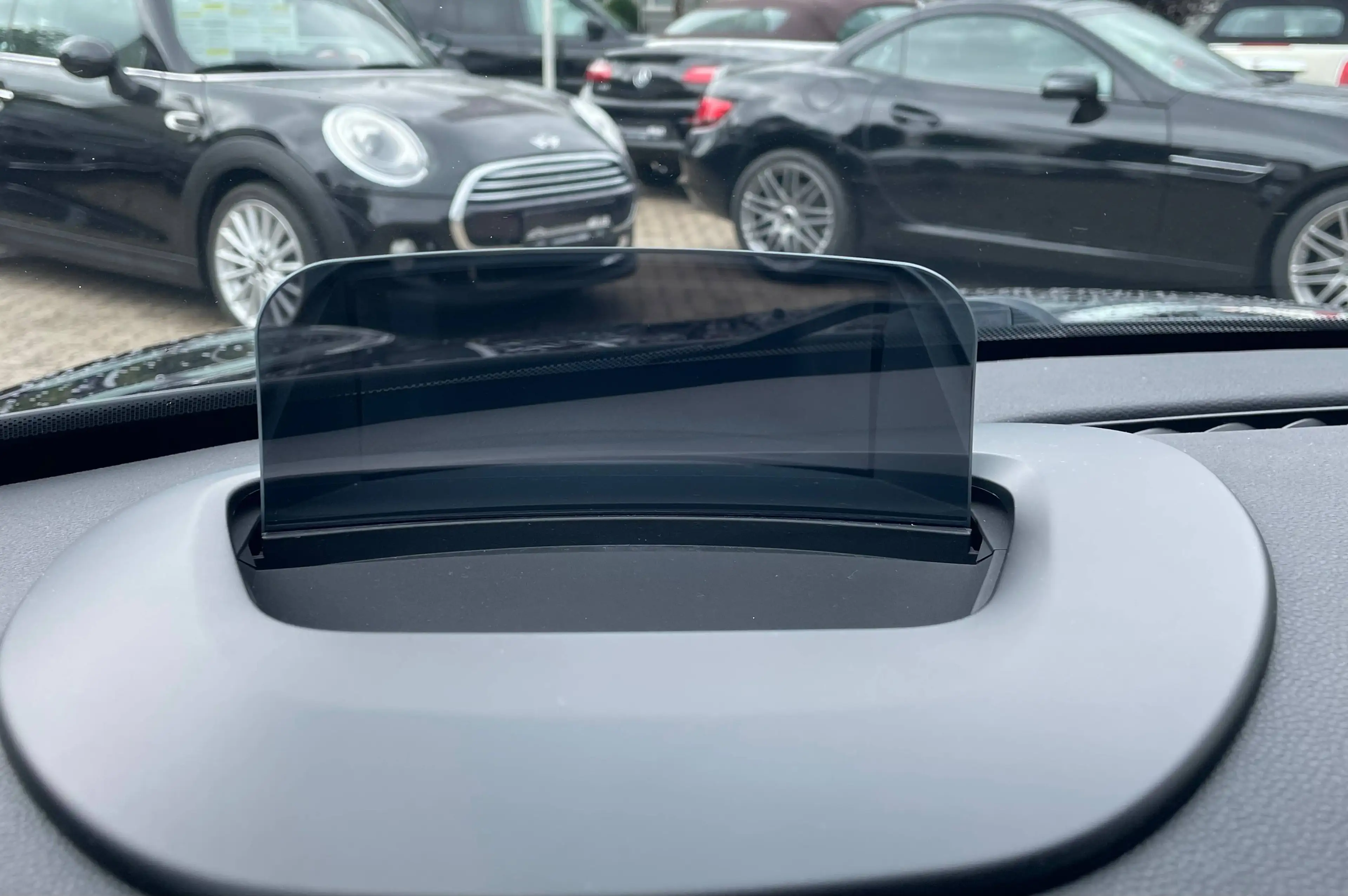 MINI Cooper Cabrio MINI CABRIO Autom."LOUNGE-Echtleder"Sportsitze+KAMERA+HeadUp +"PREMIUM PLUS Paket"+1.Hand — photo 13