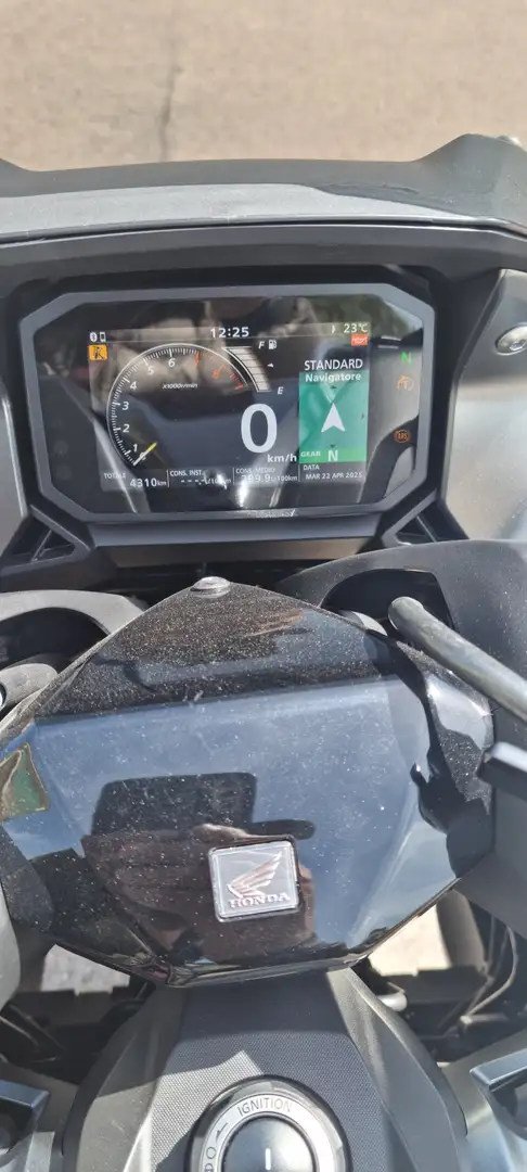 Honda Forza 750 Gris - 2