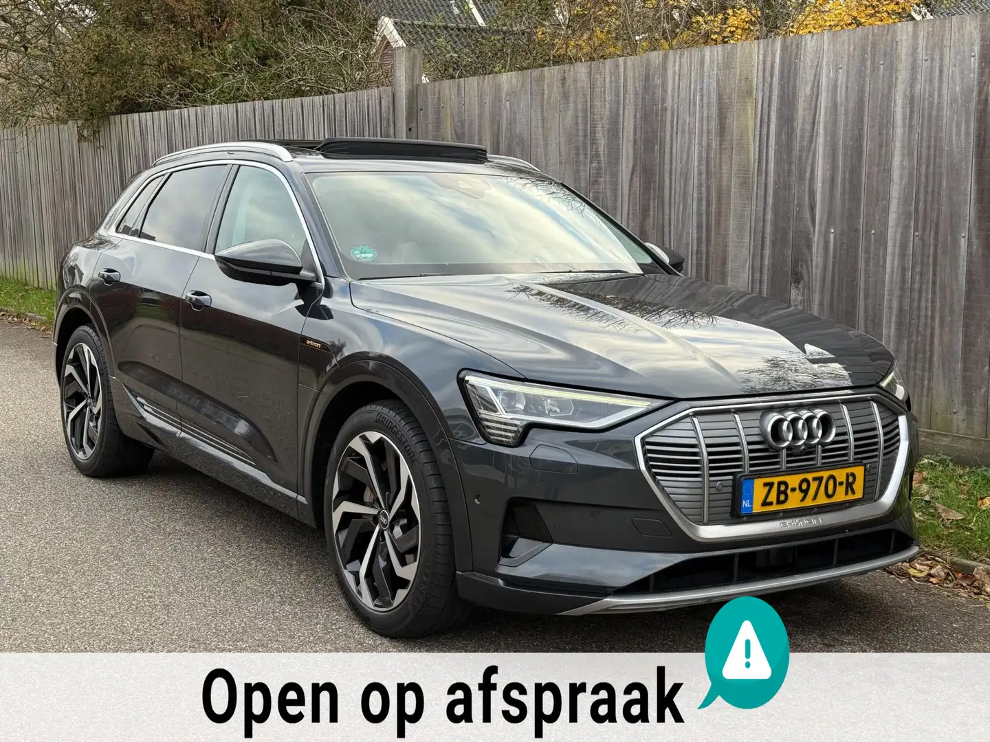 Audi e-tron E-tron 55 quattro adv 95kWh PANO|B&O|360|NAP! Grijs - 2