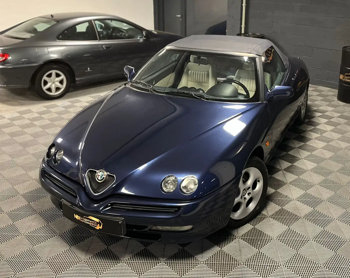 Alfa Romeo Spider 2.0i 16v CT OK Garantie 12 Mois, foto 2