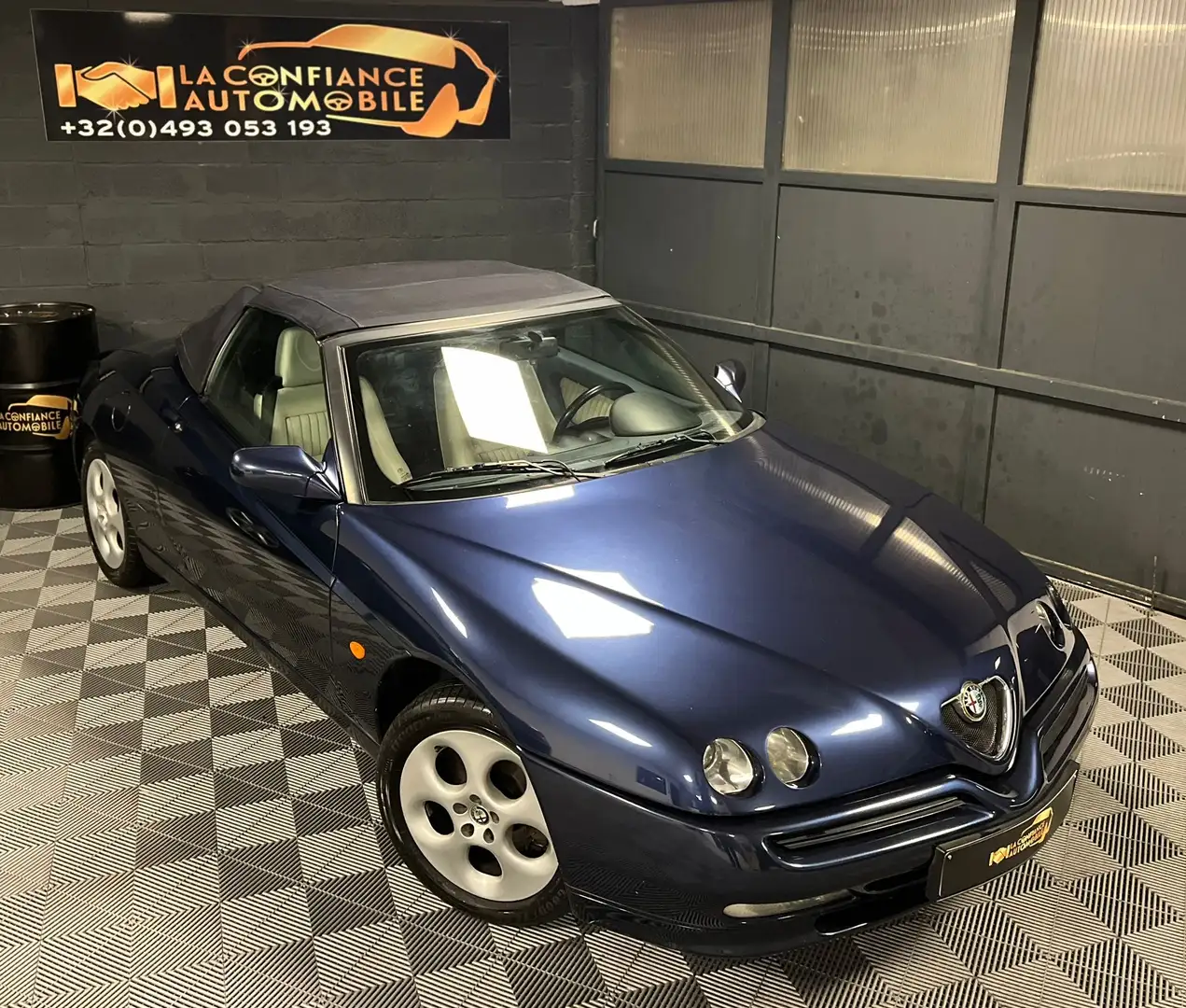 Alfa Romeo Spider 2.0i 16v CT OK Garantie 12 Mois Bleu - 1