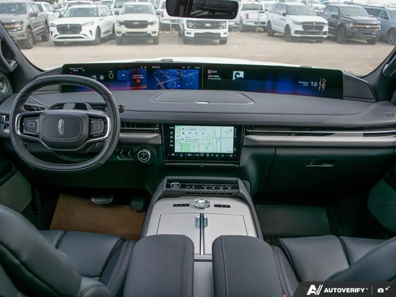 Lincoln Navigator снимка Lincoln Navigator