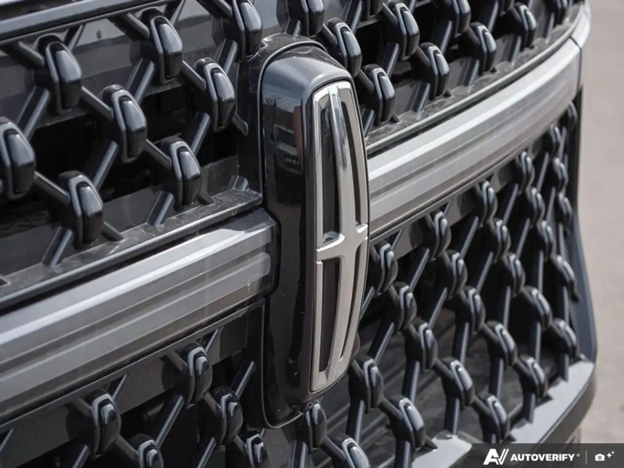 Lincoln Navigator снимка Lincoln Navigator