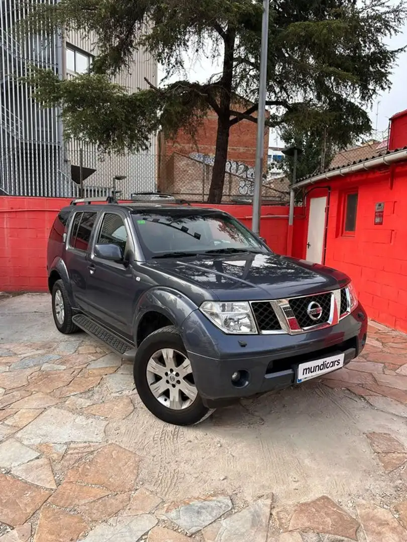 Nissan Pathfinder 2.5 dCi (174CV) SE Auto, 7 plazas Grau - 2