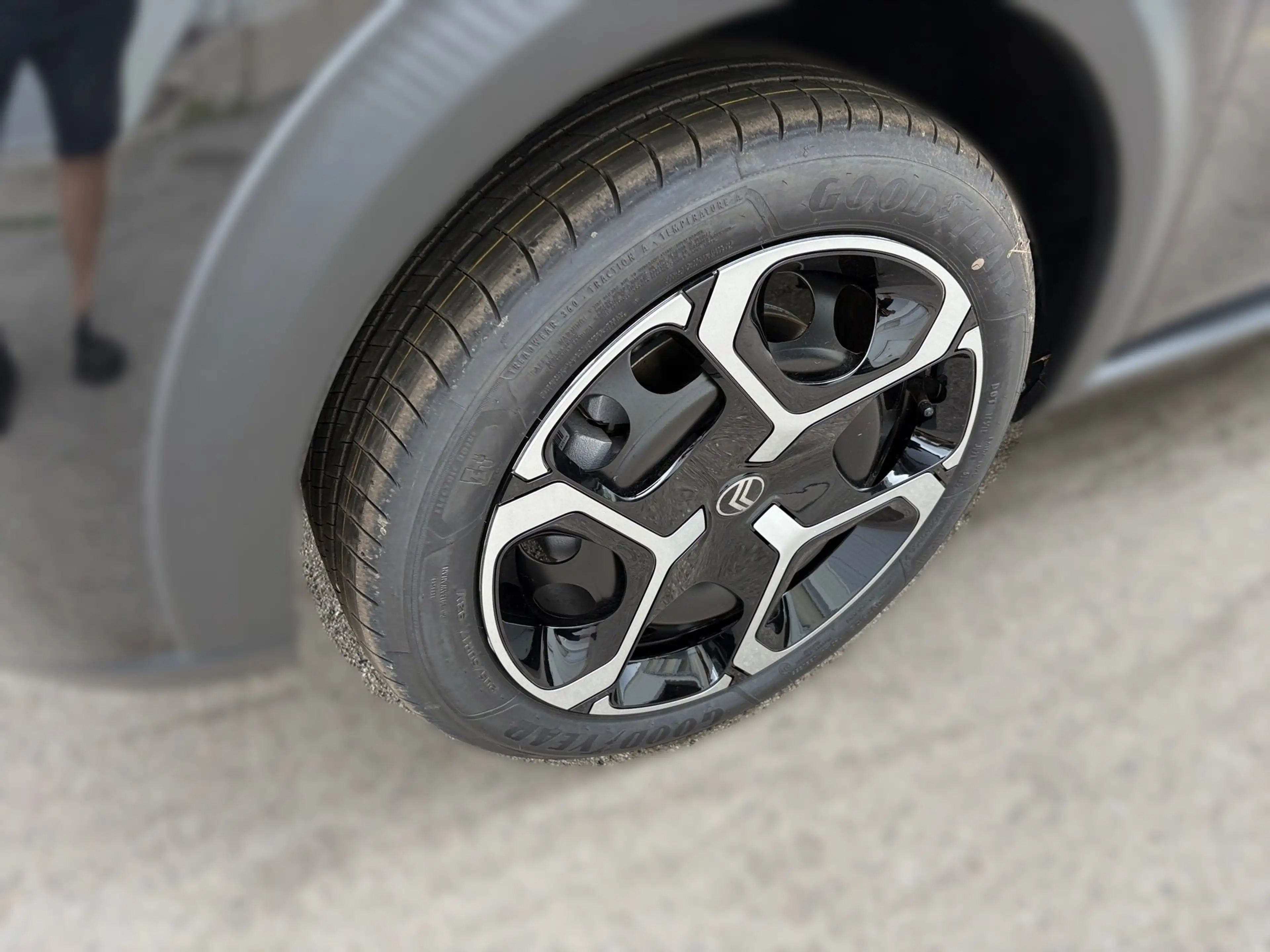 Citroen C3 PLUS 1.2 Plus Turbo HUD LED PDC SpurH — photo 10