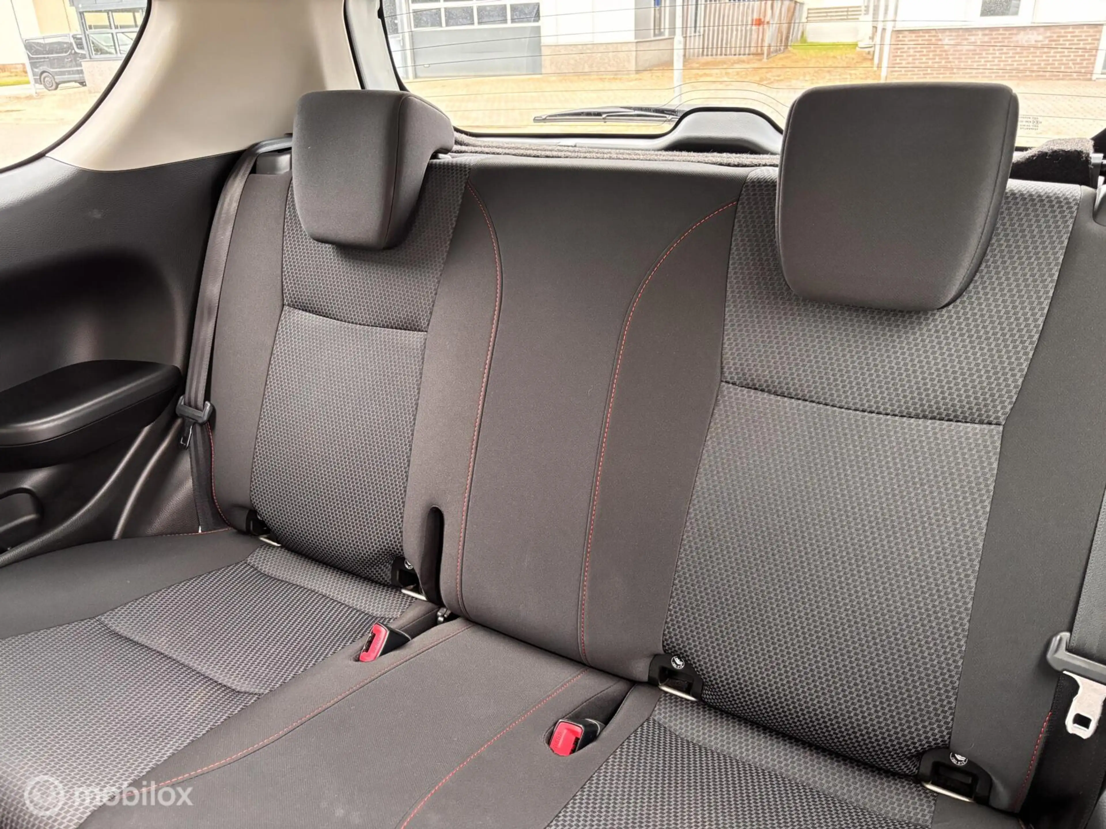 Suzuki Swift 1.6 Sport 136PK Xenon Keyless LIEFHEBBERS AUTO — photo 11