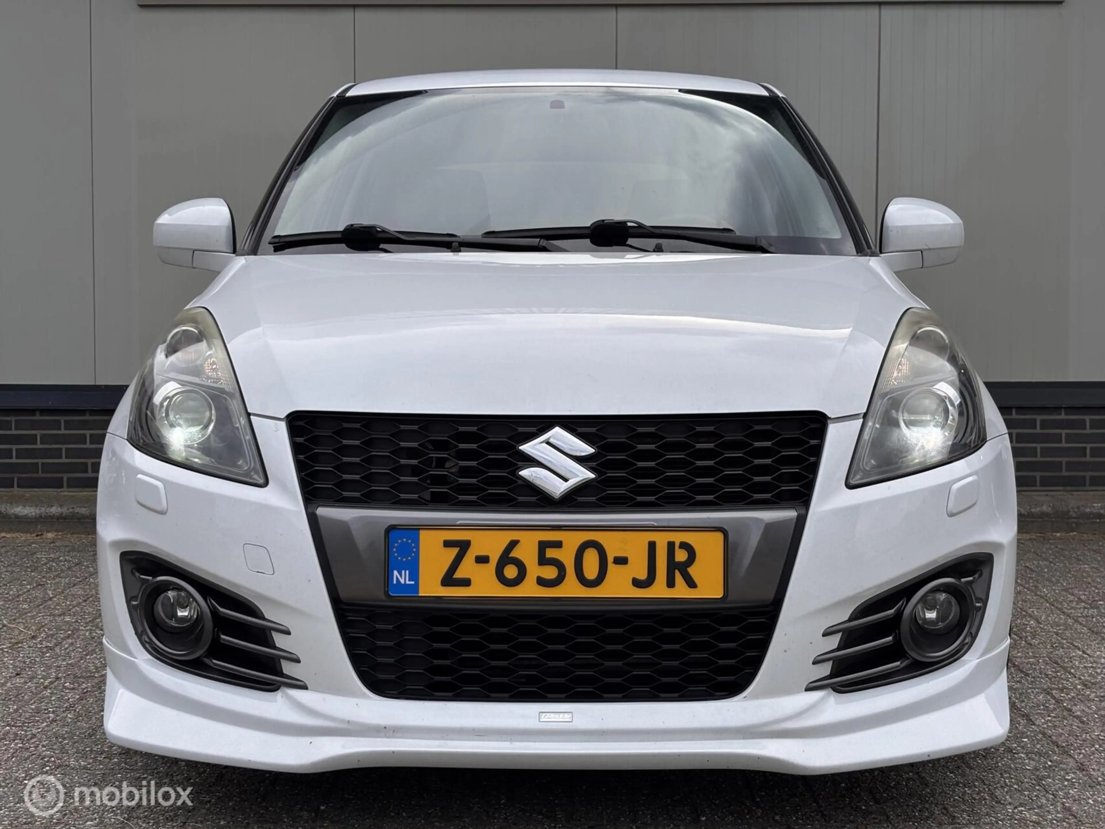 Suzuki Swift 1.6 Sport 136PK Xenon Keyless LIEFHEBBERS AUTO — photo 5