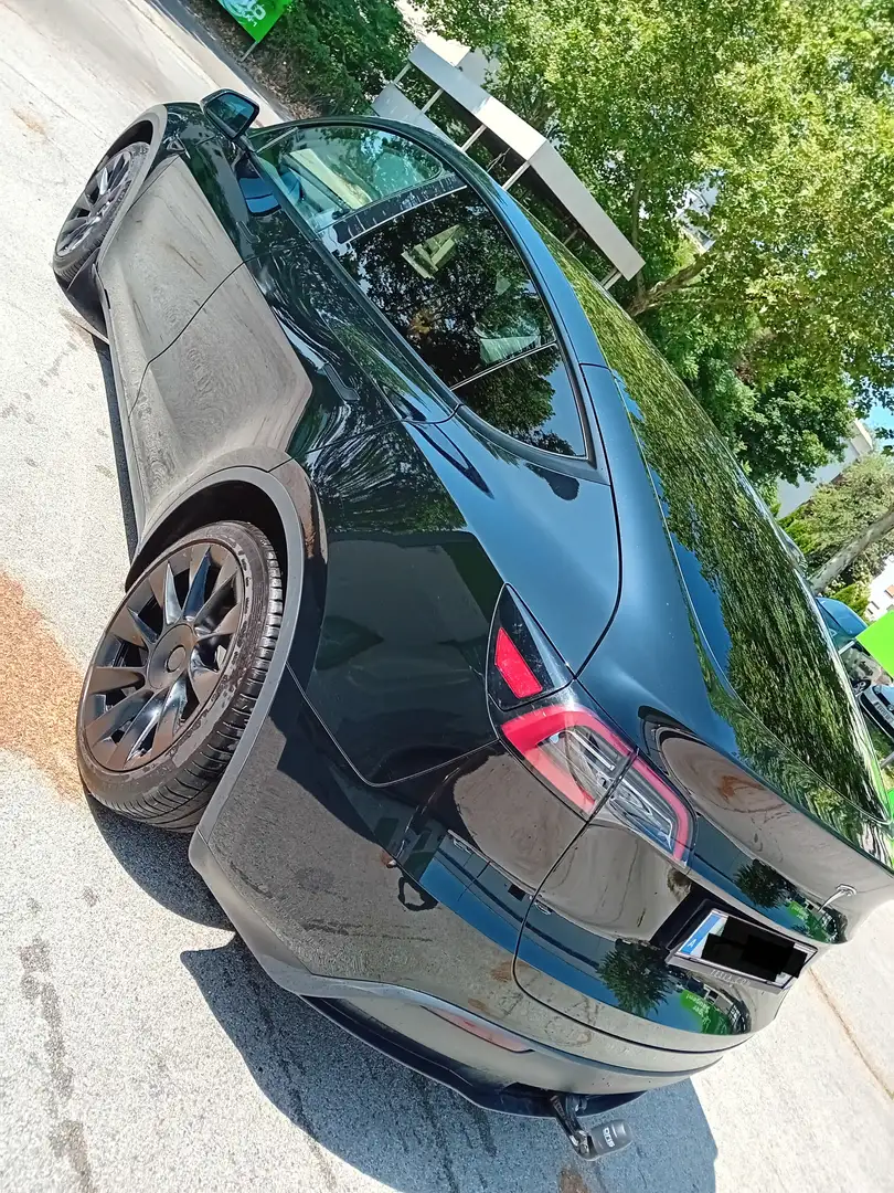 Tesla Model Y Model Y Long Range AWD 75kWh Schwarz - 2