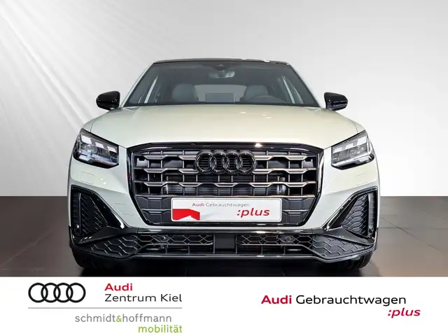 Audi Q2 view 2