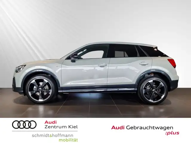Audi Q2 view 3