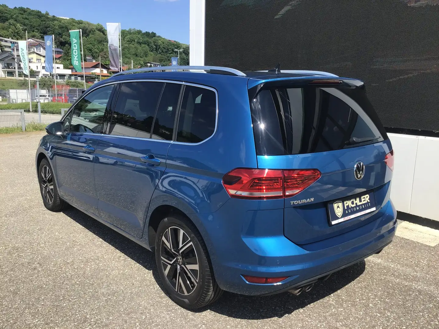 Volkswagen Touran Highline TDI DSG Azul - 2