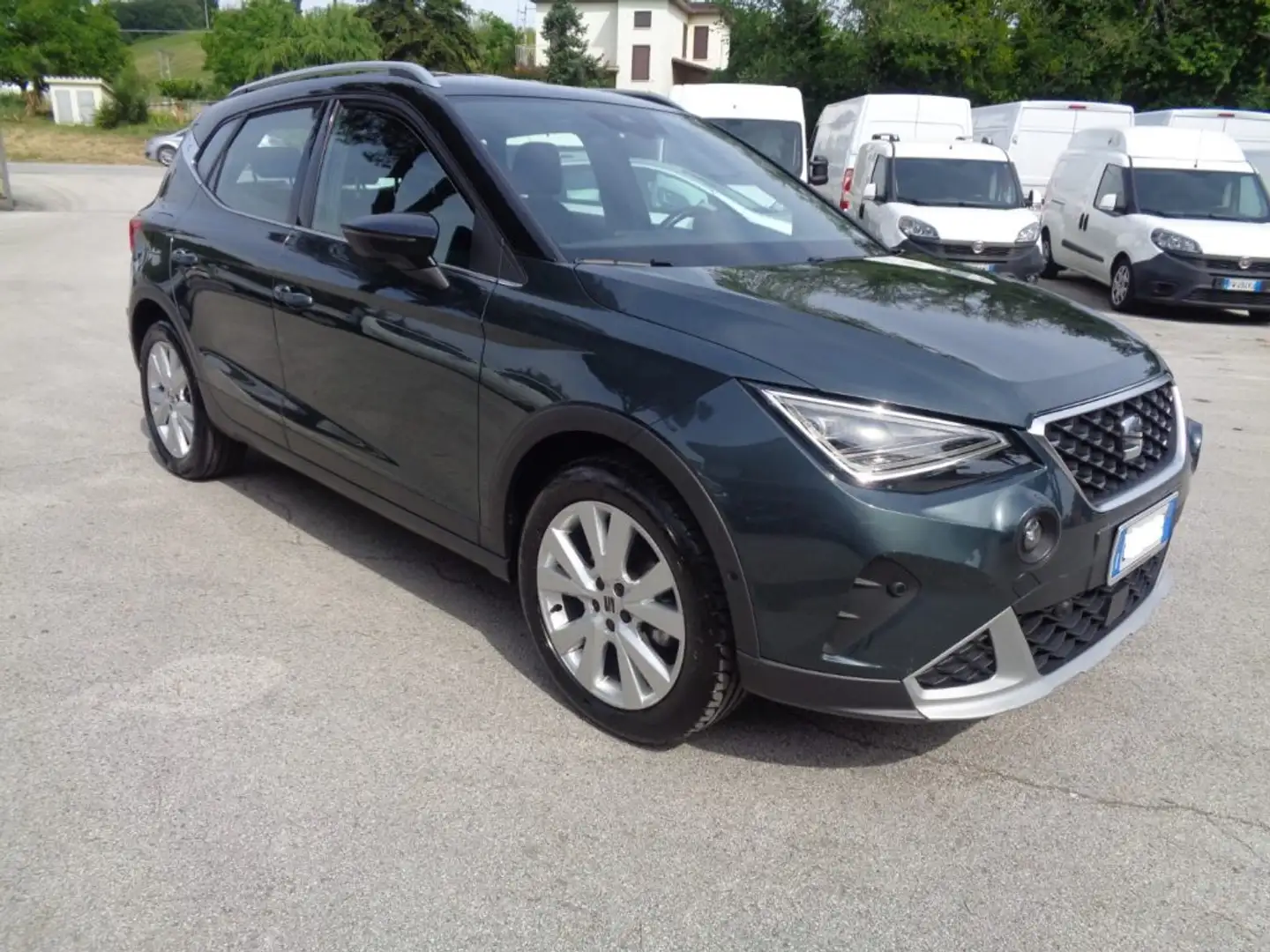 SEAT Arona 1.0 TGI XPERIENCE ITALIANA Grigio - 1