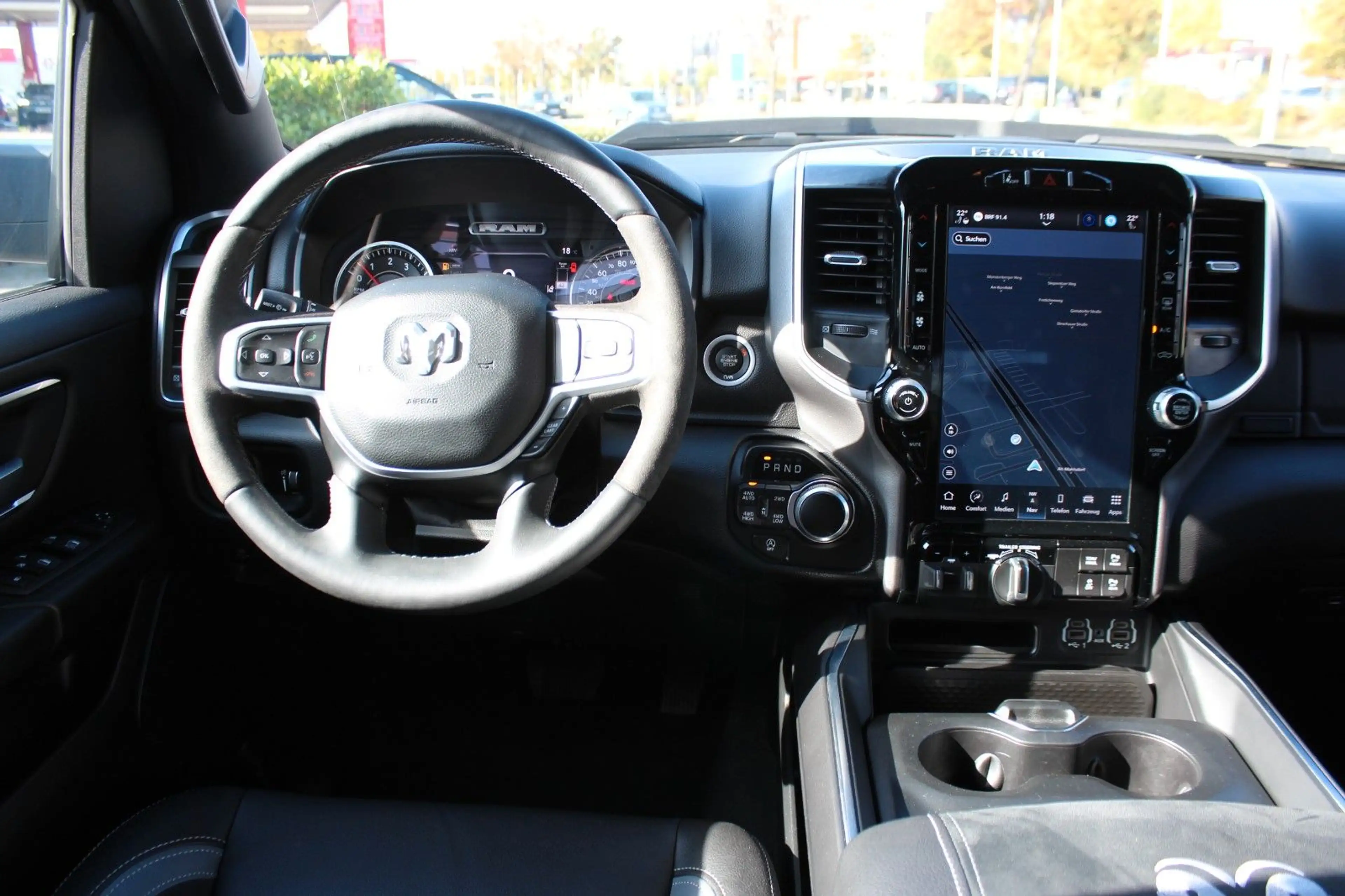 Dodge RAM 1500 Bighorn LED Alpine Navi 20" LM AHK RFK — photo 10