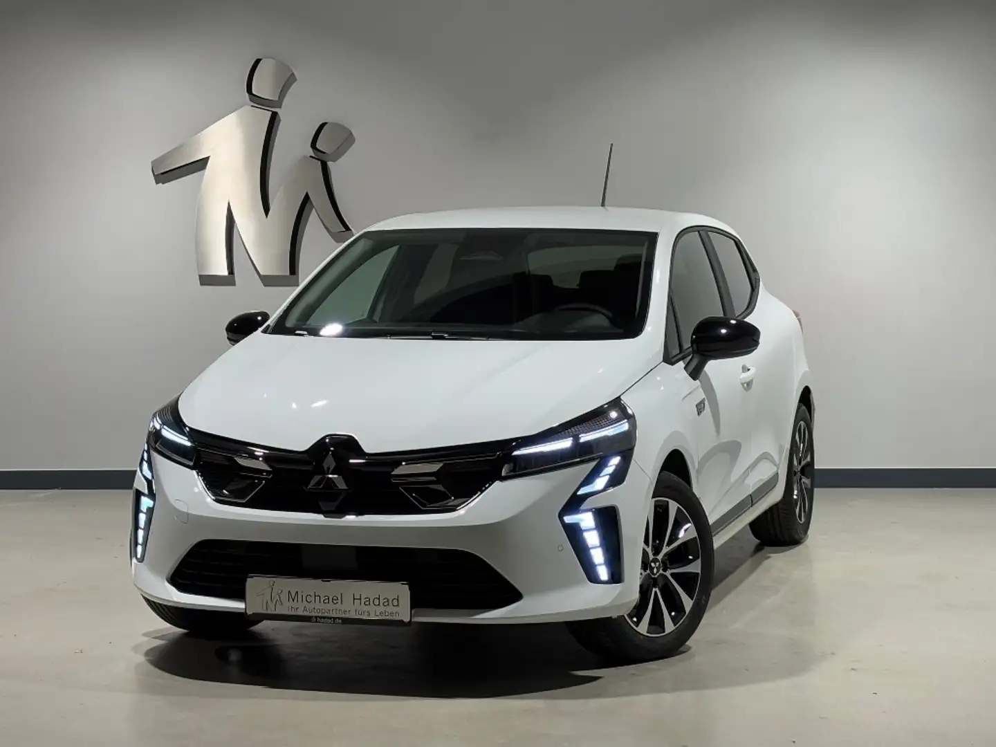 Mitsubishi Colt 1.6 Hybrid PLUS Automatik MY 2025 Blanc - 1