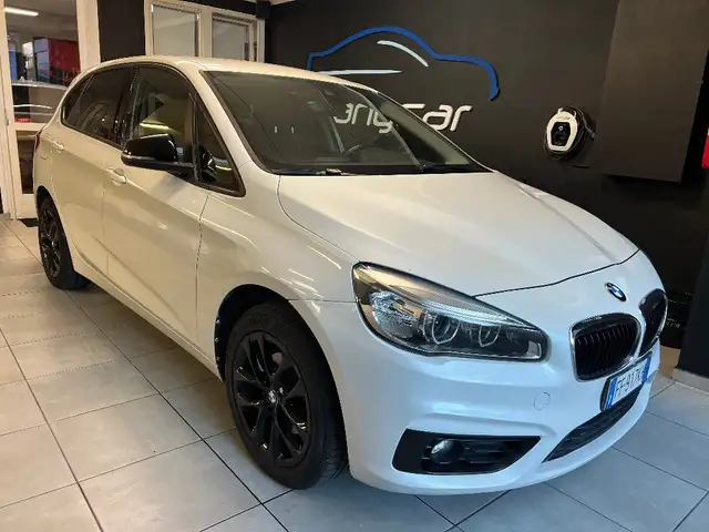 BMW 218