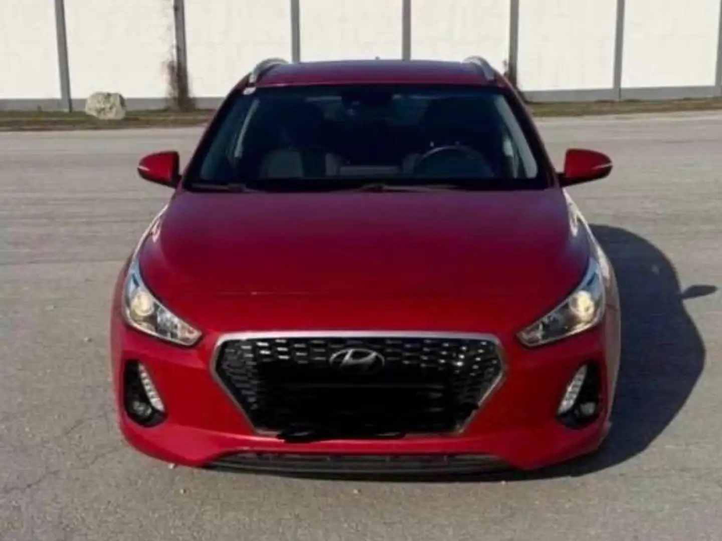 Hyundai i30 1,0 T-GDi Edition 25 Kombi Rot - 1
