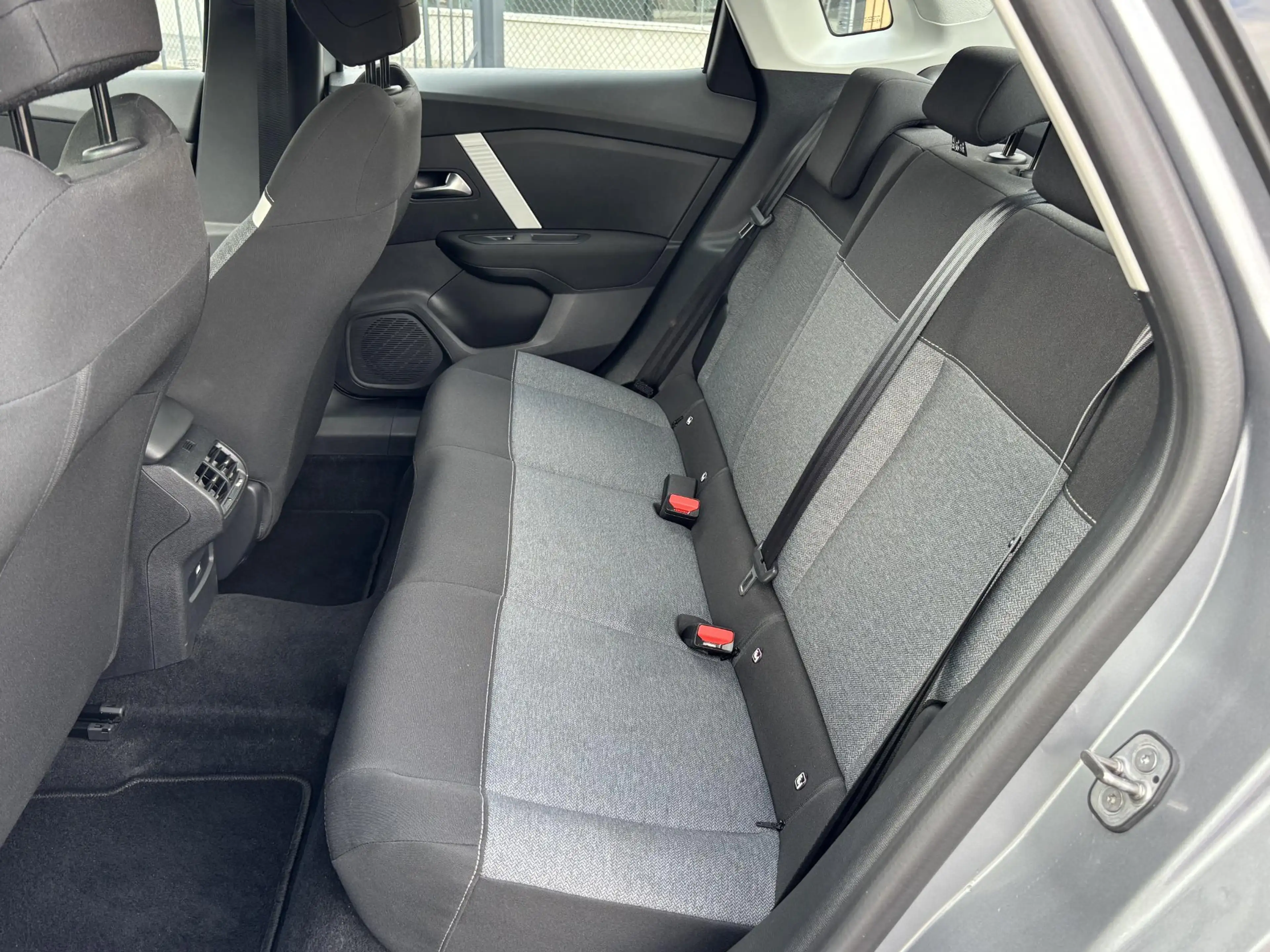 Citroen C4 X 1.2 Puretech 100 You | Nieuwe Distributieriem! | R — photo 11