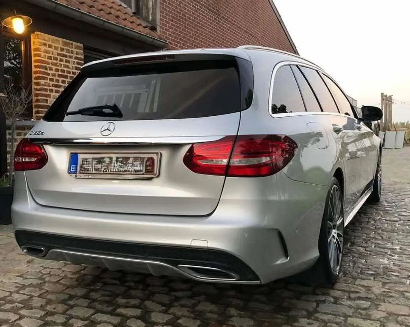 Mercedes-Benz C 180 AMG line Ezüst - 1