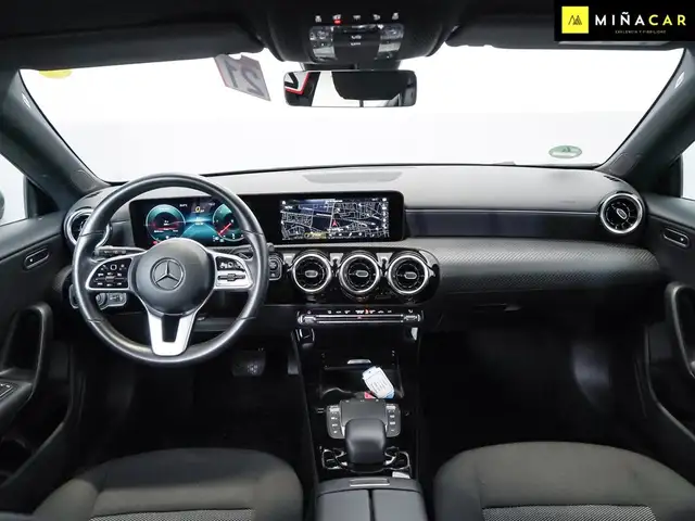 Mercedes-Benz C-Class view 6