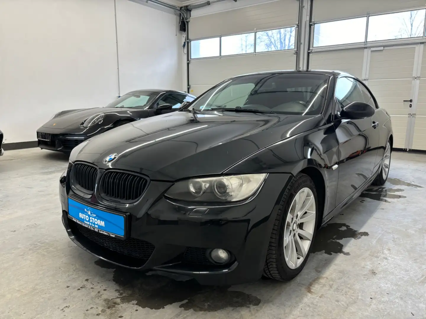 BMW 320 i Cabrio M Sport*Xenon*Leder* Schwarz - 1