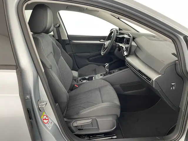 Volkswagen Golf view 10
