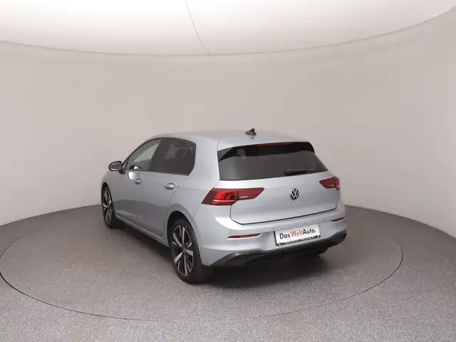 Volkswagen Golf view 5