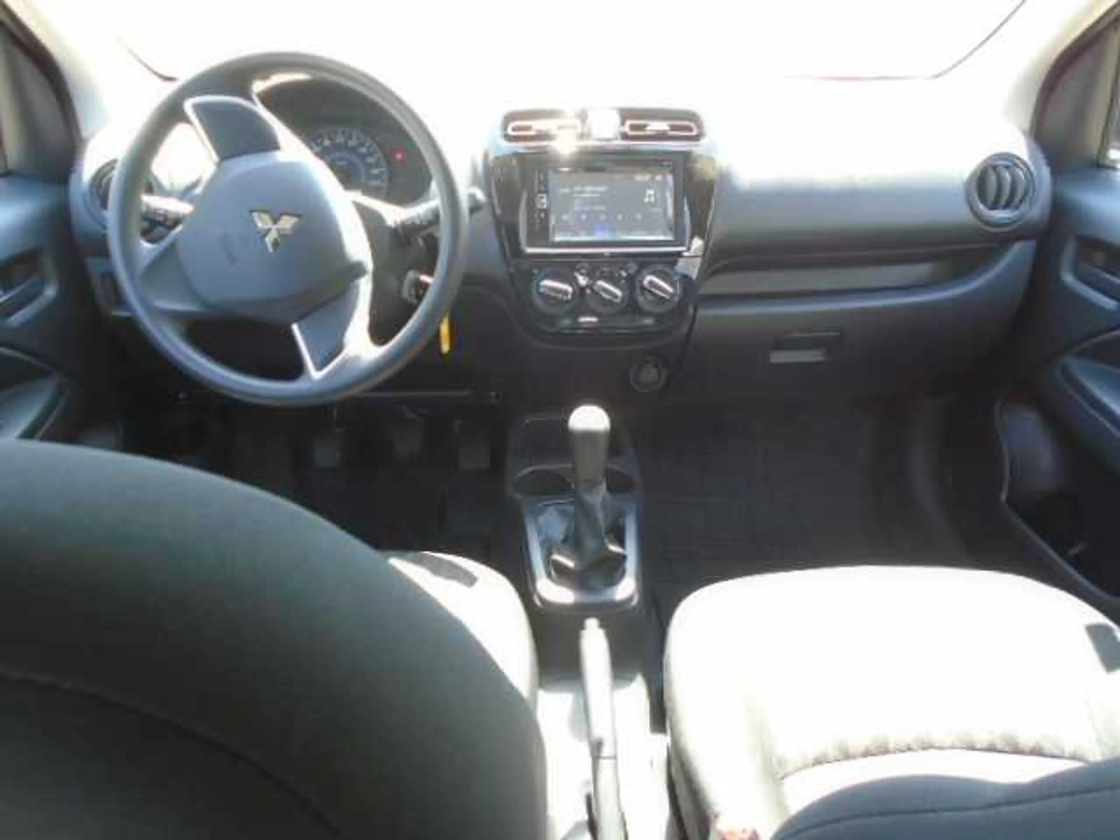 Mitsubishi Space Star Select 1.2 MIVEC 5-Gang — photo 5