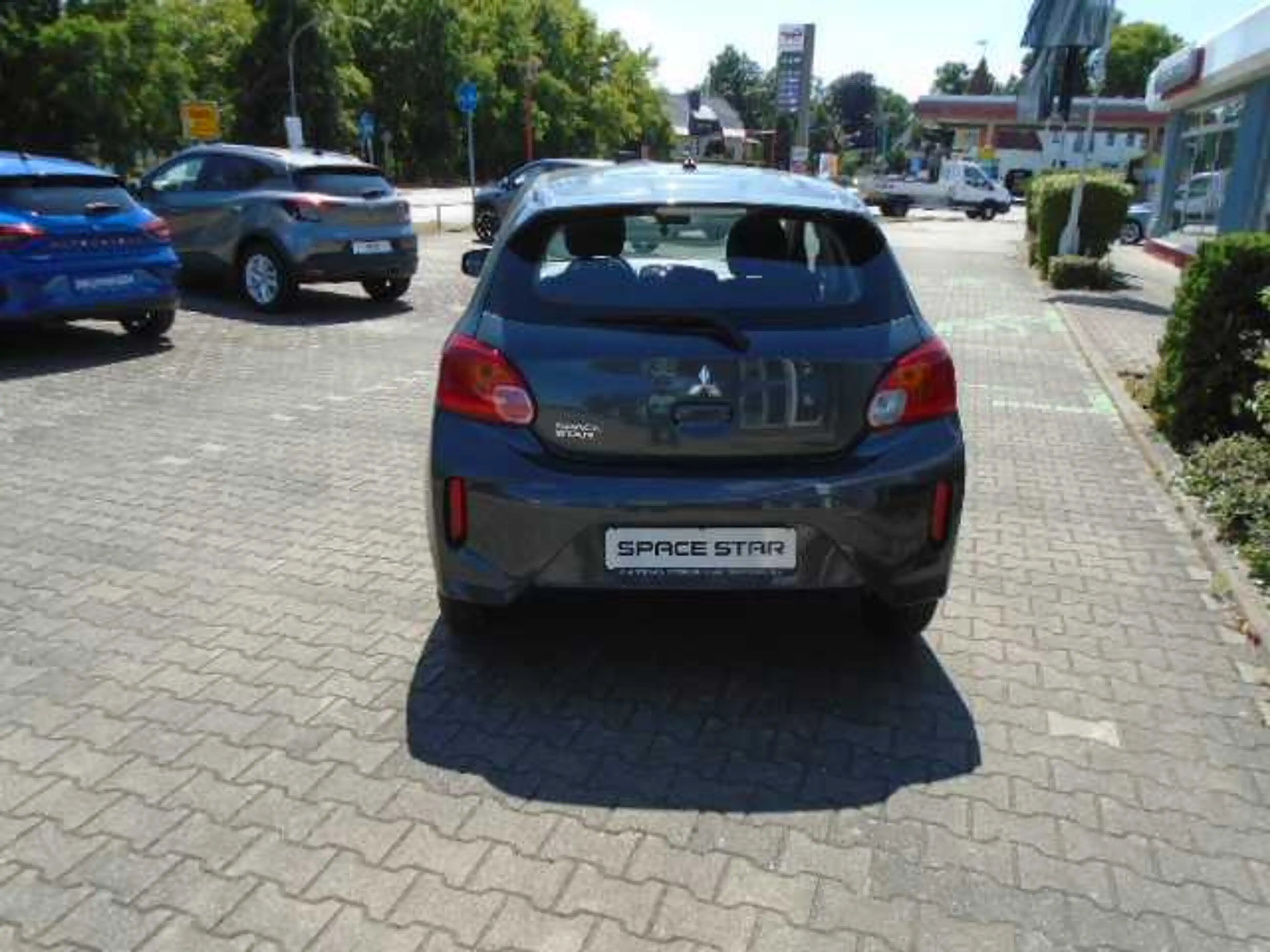 Mitsubishi Space Star Select 1.2 MIVEC 5-Gang — photo 4