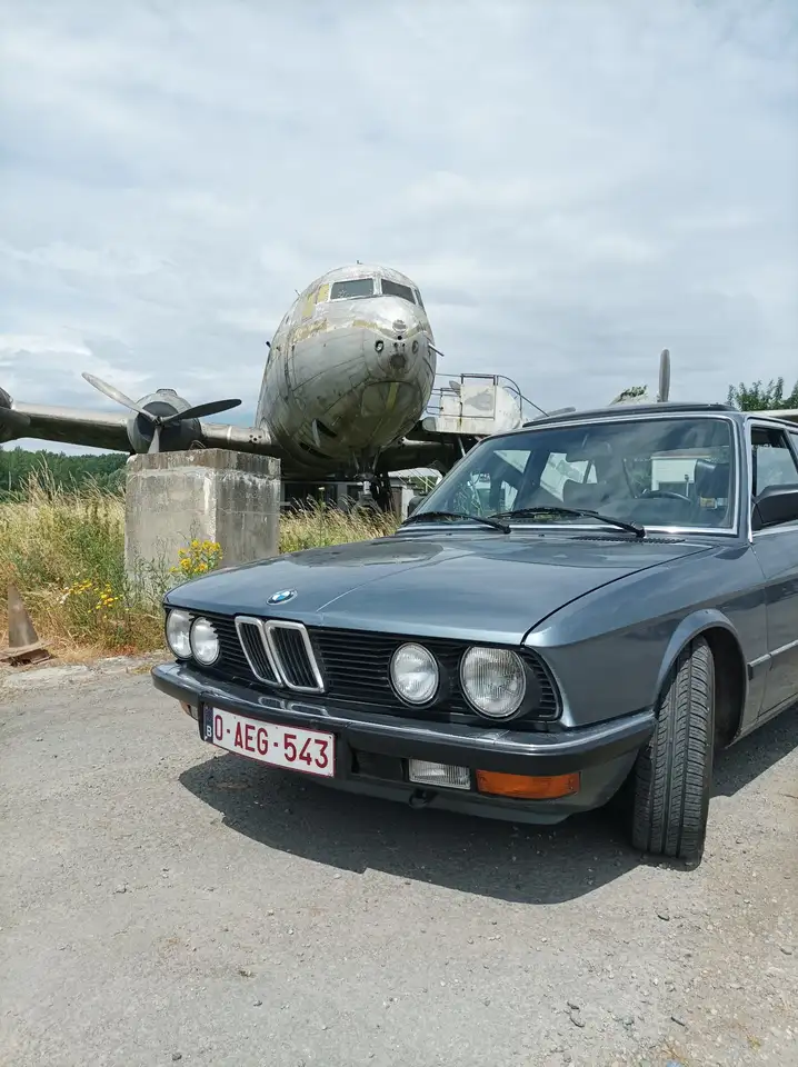 BMW 5 Series 525 1982