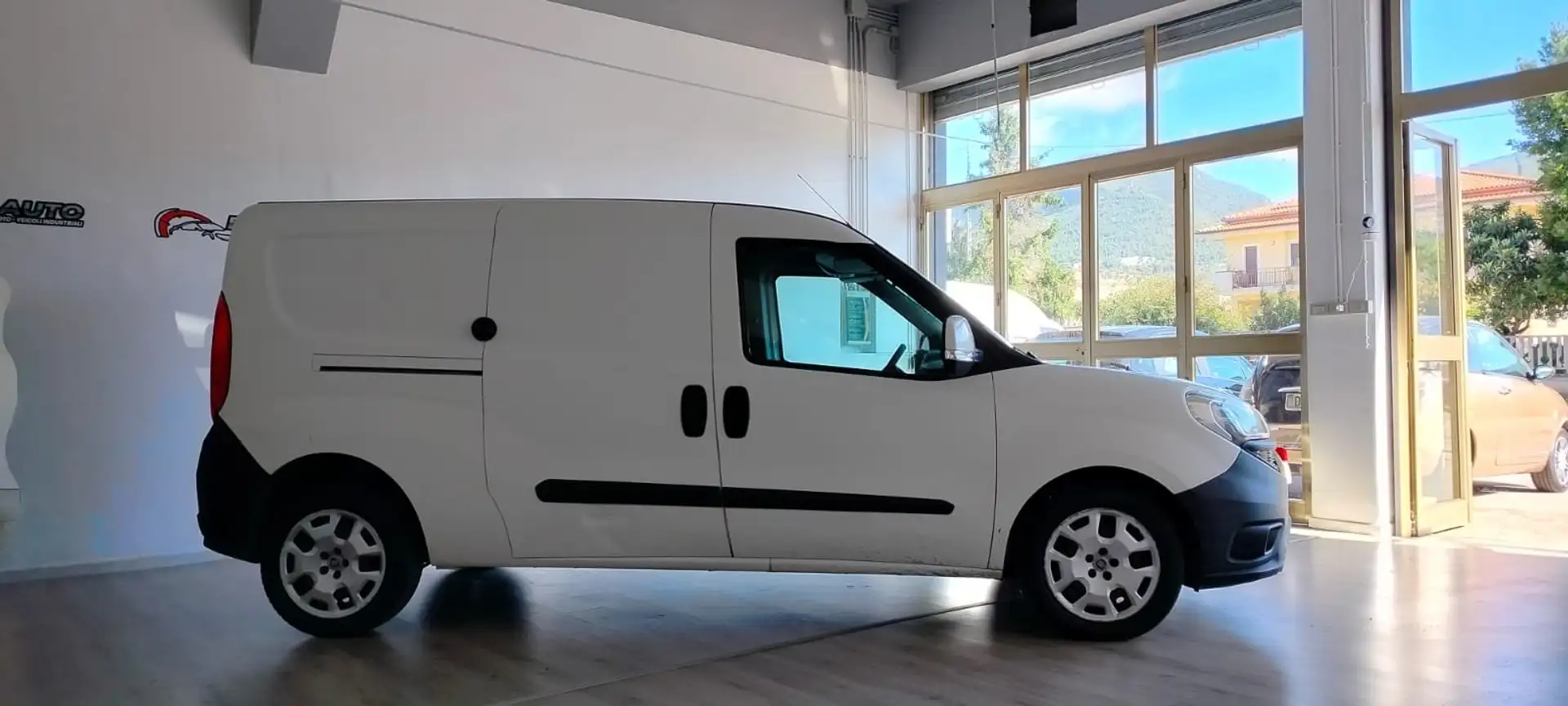 Fiat DOBLO Wit - 2