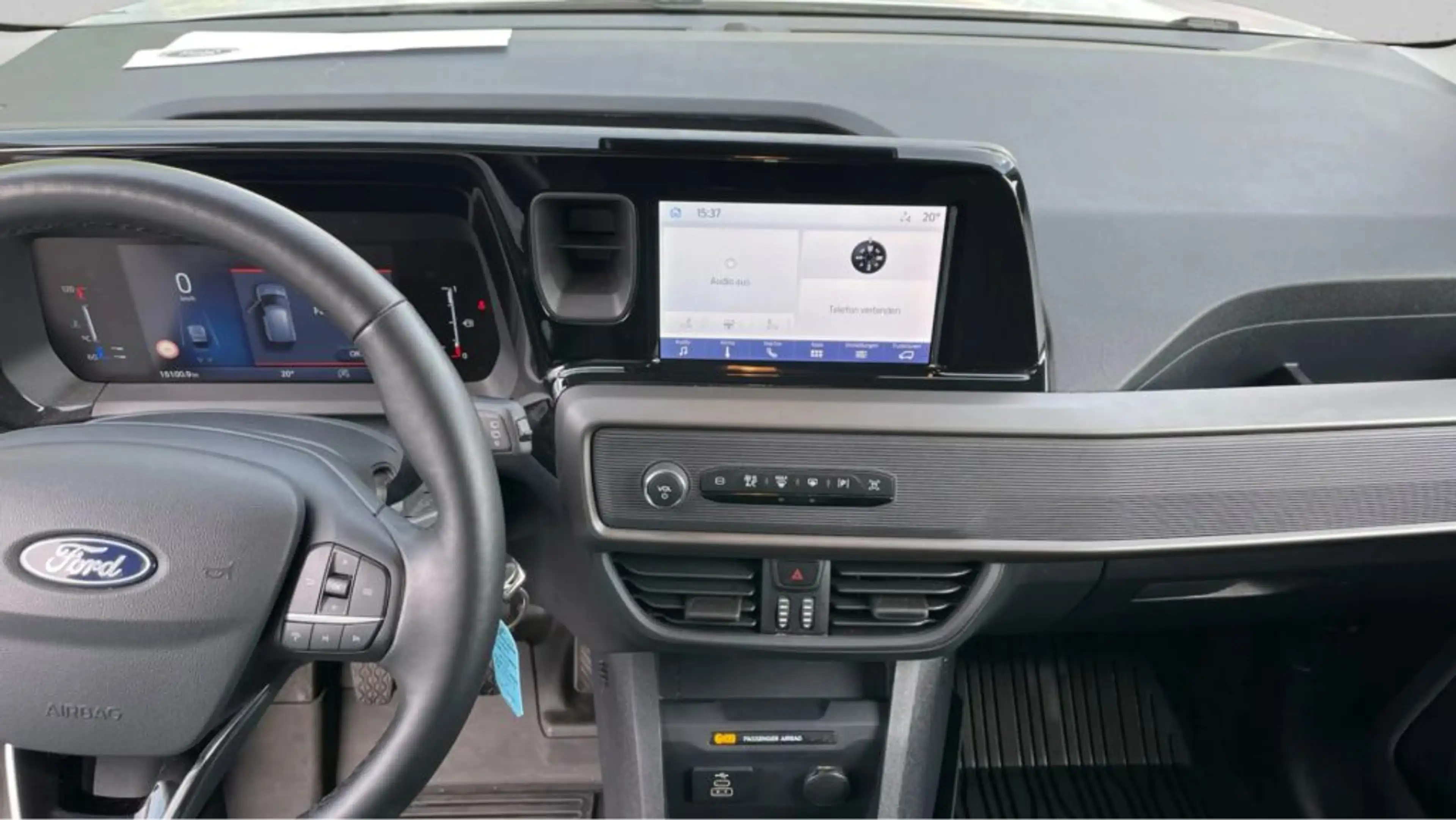 Ford Transit Courier 1,0 l EcoBoost Trend — photo 10