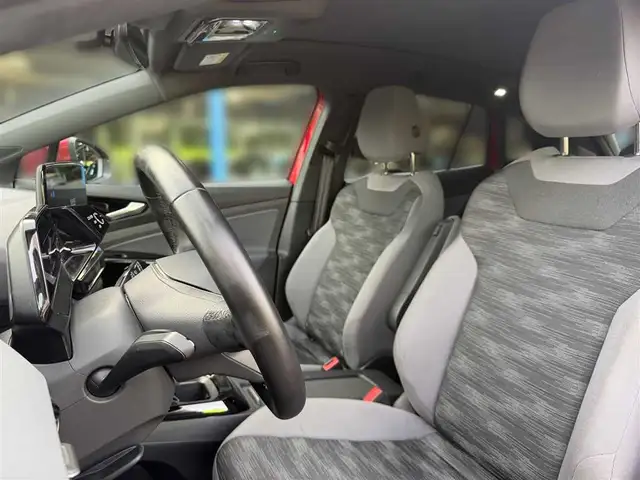 Volkswagen Id.4 view 16
