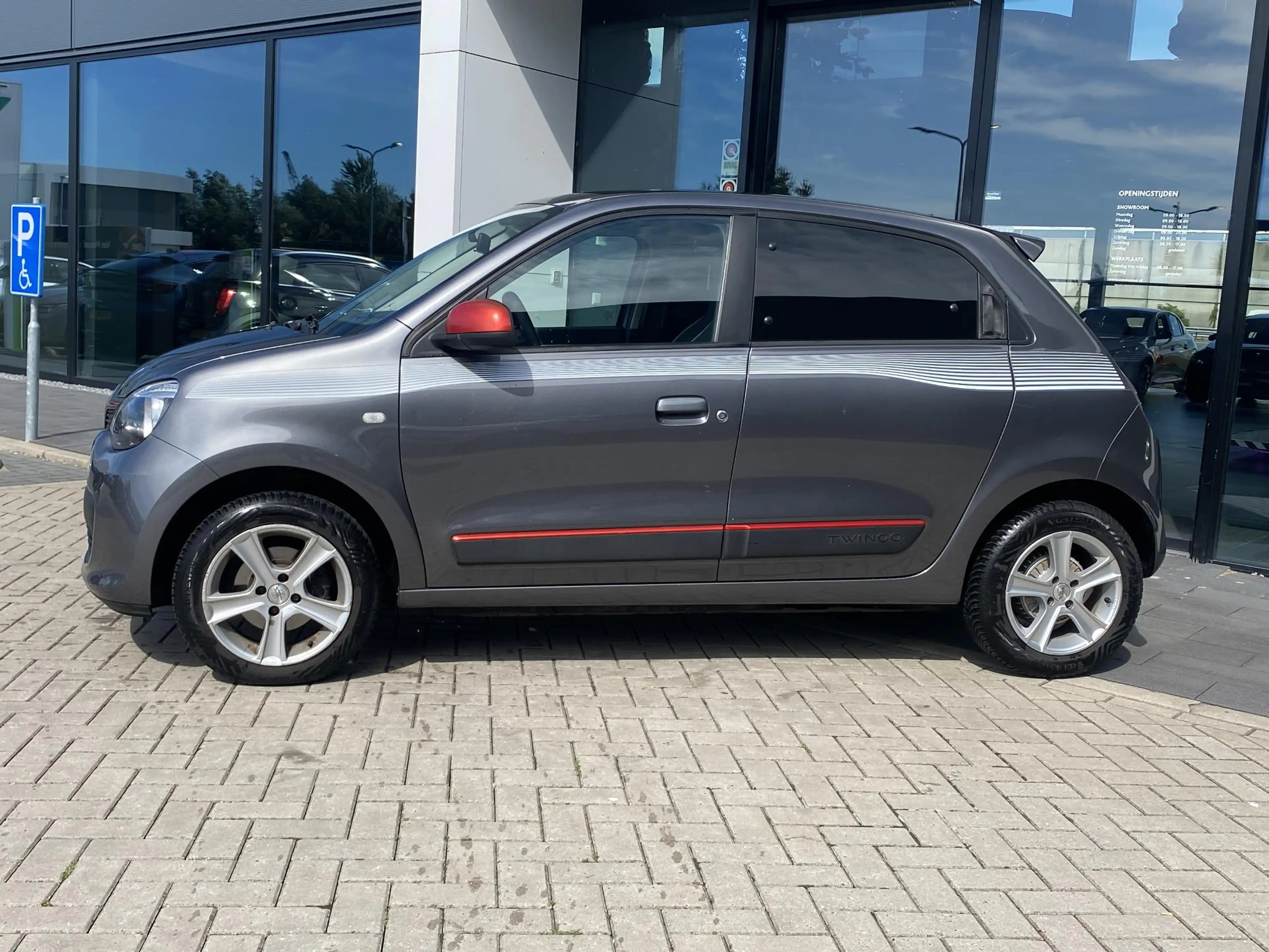 Renault Twingo 1.0 SCe Collection | AIRCO | LMV | CRUISE CONTROL — photo 2