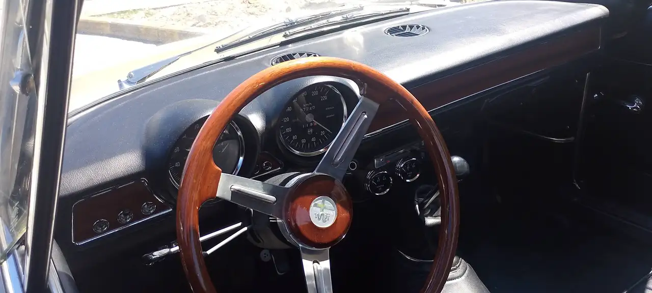 Alfa Romeo gt junior 1300 scalino, foto 3