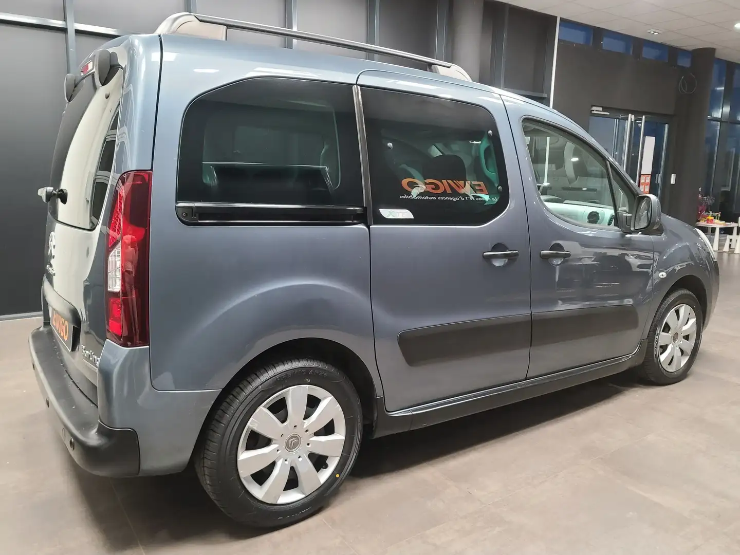Citroen Berlingo 1.6 HDi 92ch XTR 5 PL - 2