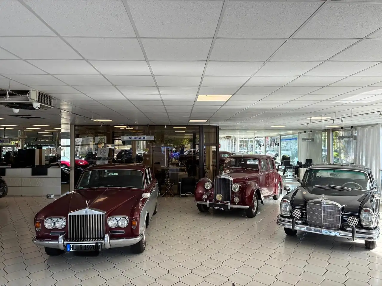 Mercedes-Benz 220 SEB Heckflosse W111, foto 5