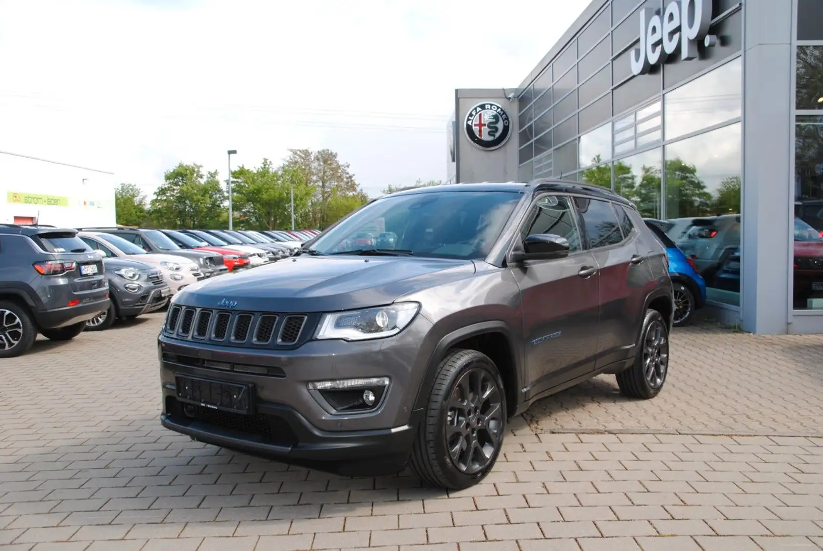 Jeep Compass S Plug-In Hybrid 4WD Gris - 1