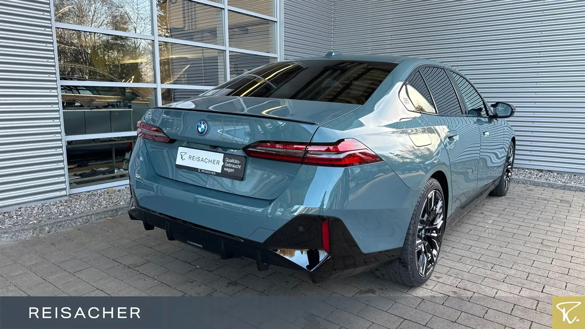 BMW i5 M60 xDrive M-Sport PRO Navi HUD 360° ACC 20" Grün - 2