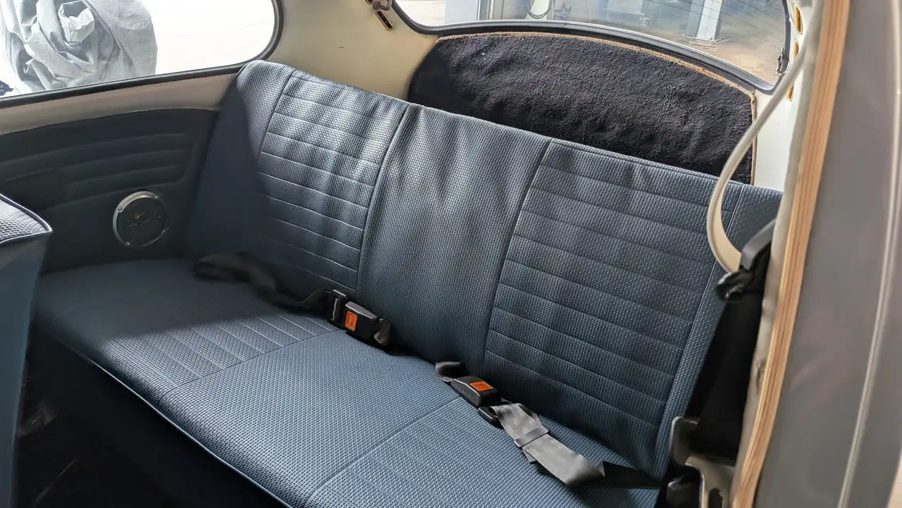 Volkswagen Käfer Eisblaues Sondermodell - 1300, foto 11