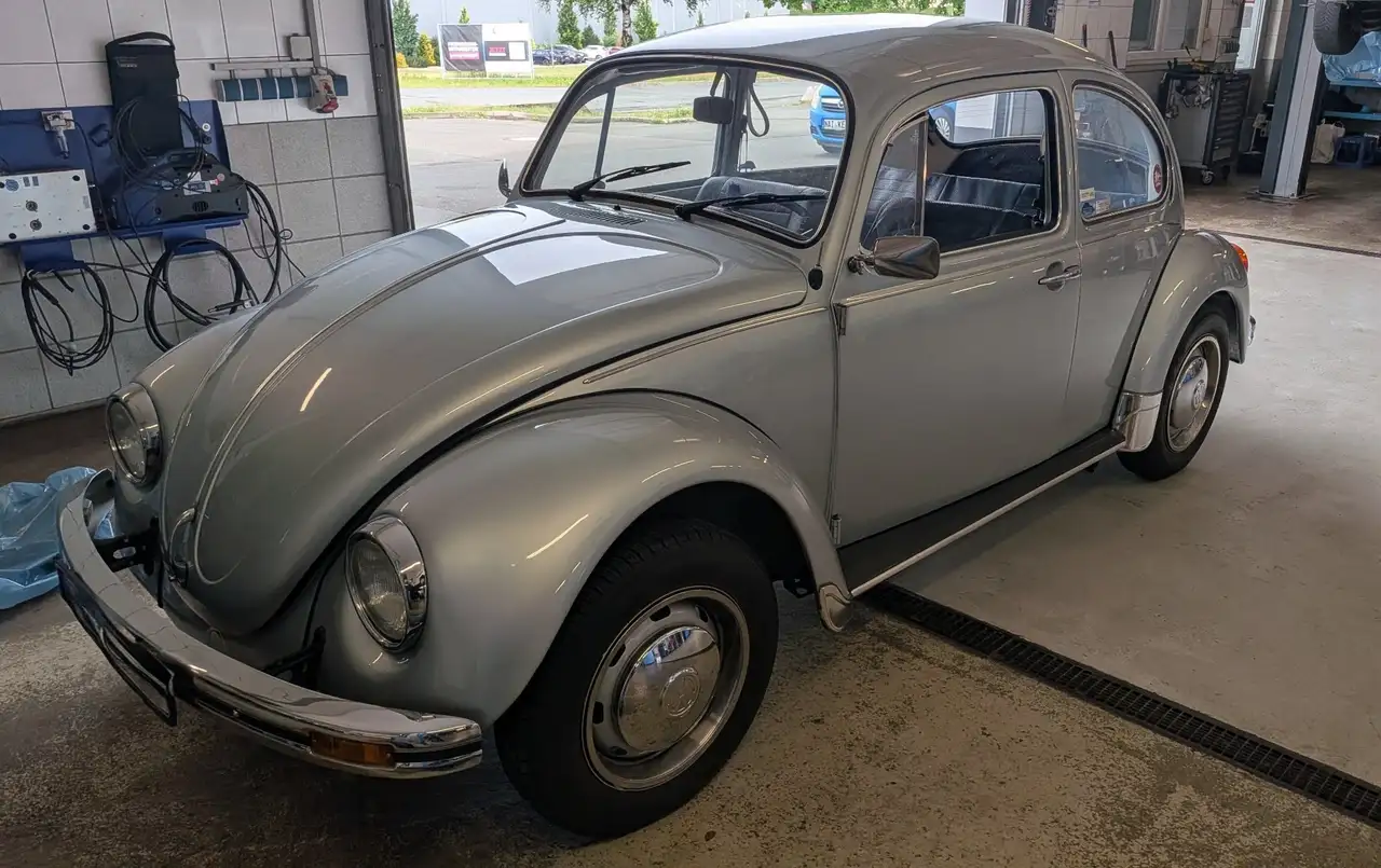 Volkswagen Käfer Eisblaues Sondermodell - 1300, foto 2