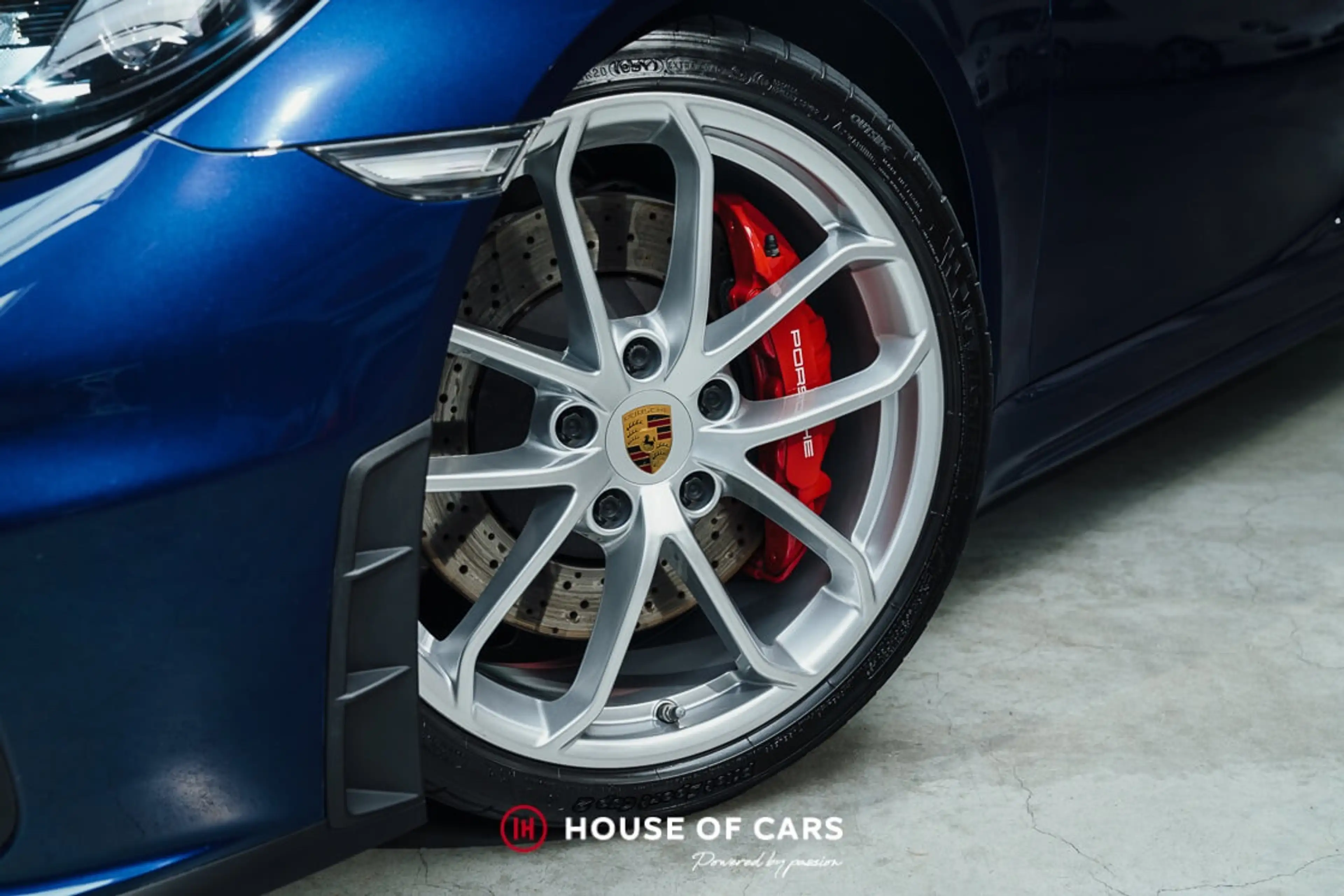 Porsche Boxster 718 SPYDER MANUAL 1ST PAINT  PORSCHE APPROVED 2027 — photo 11