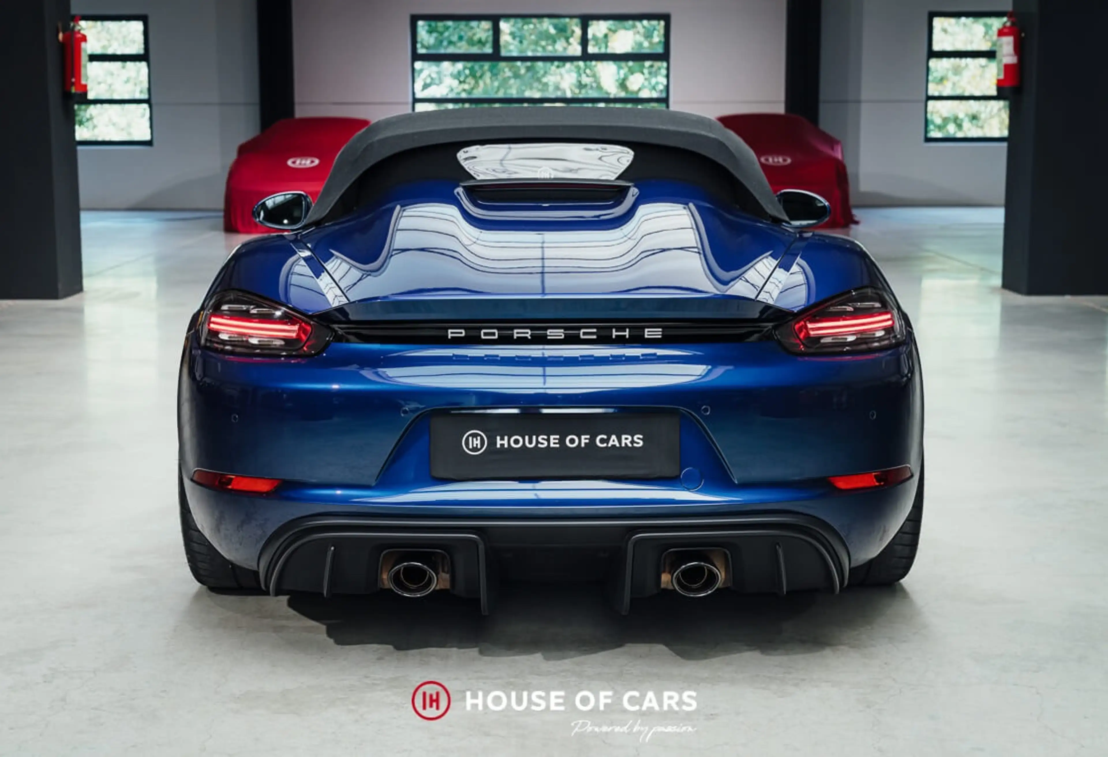 Porsche Boxster 718 SPYDER MANUAL 1ST PAINT  PORSCHE APPROVED 2027 — photo 8