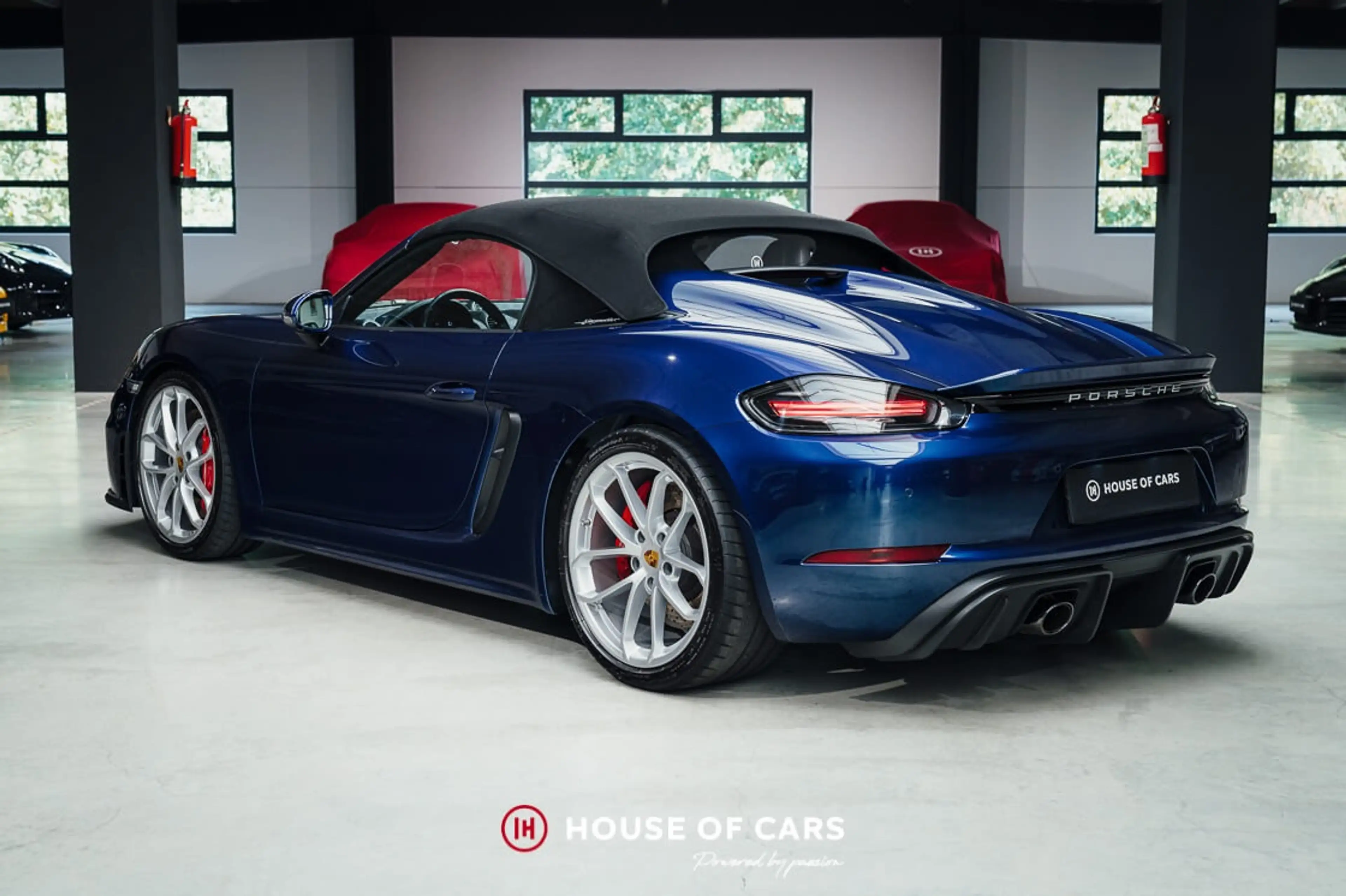 Porsche Boxster 718 SPYDER MANUAL 1ST PAINT  PORSCHE APPROVED 2027 — photo 9