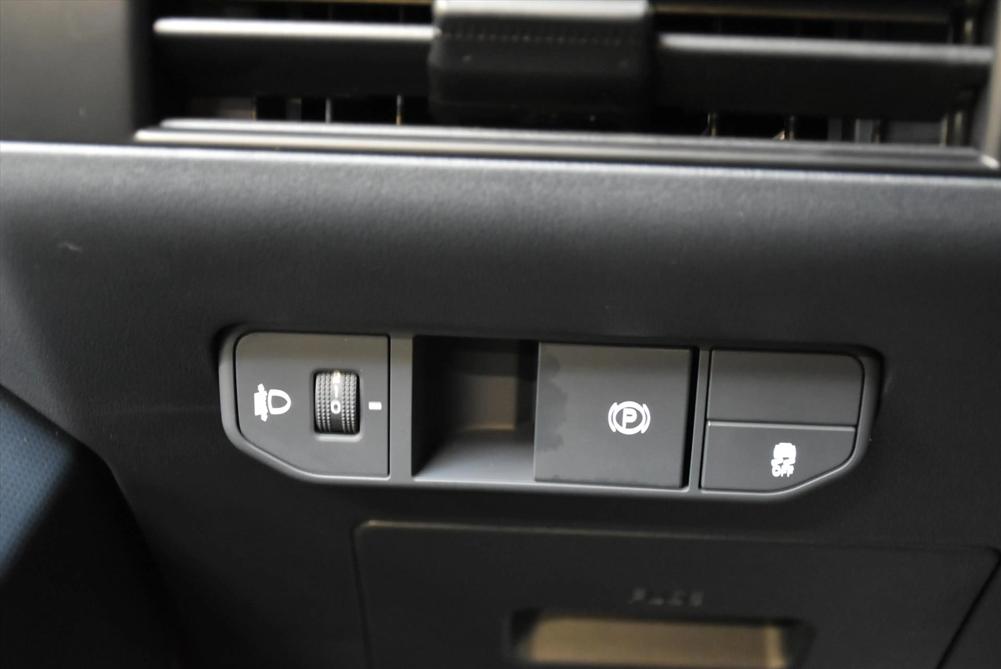 Kia PV5 Passenger 71,2 kWh Plus NIEUW — photo 21