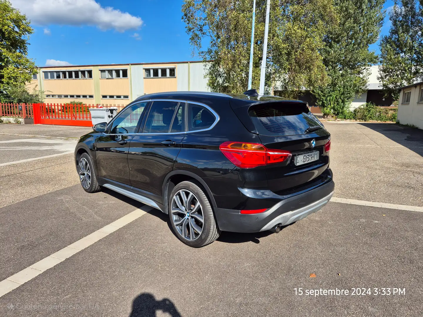 BMW X1 X1 xDrive 18d 150 ch BVA8 xLine Noir - 2