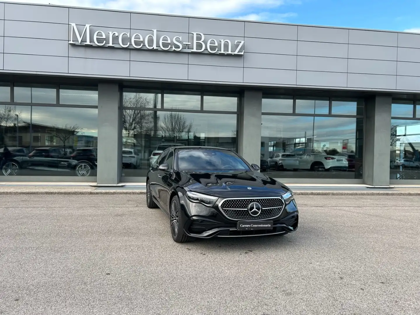 Mercedes-Benz E 220 d 4MATIC Чорний - 1