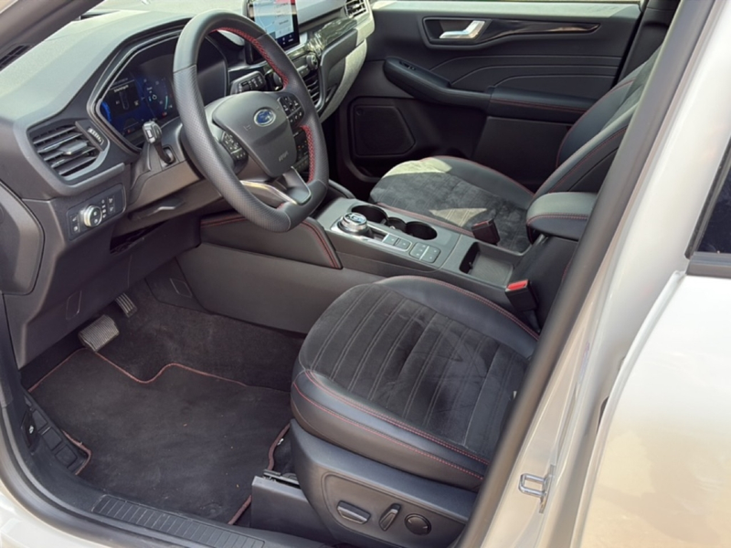 Ford Kuga ST-LINE X PHEV / WINTERPAKET / ACC / BLIS / AHK — photo 13