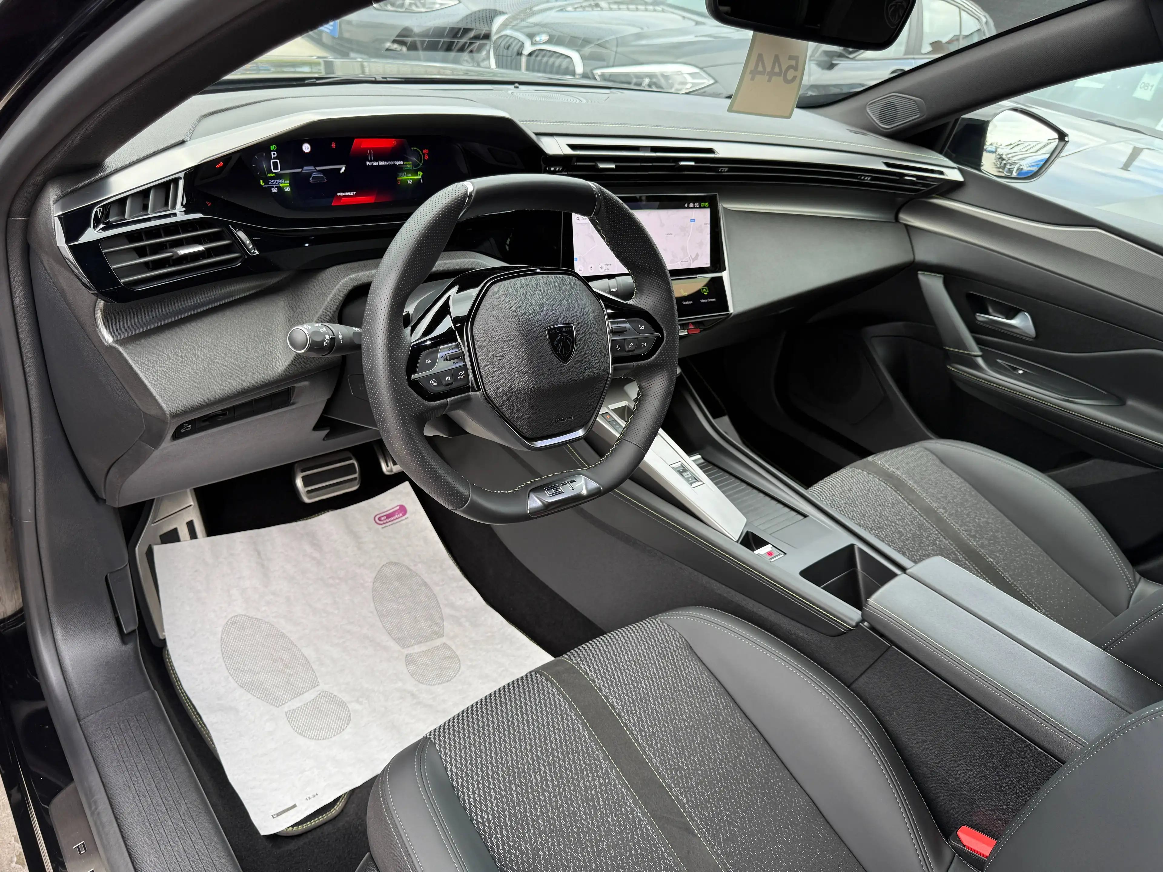 Peugeot 408 1.2i TURBO HYBRID GT-LINE AUTOMAAT NAVI LEDER FULL LED 360 CAMERA CARPLAY — photo 14