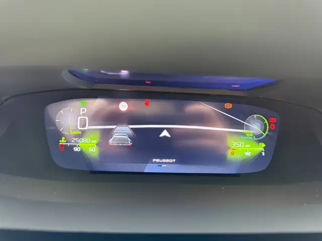 Peugeot 408 view 18